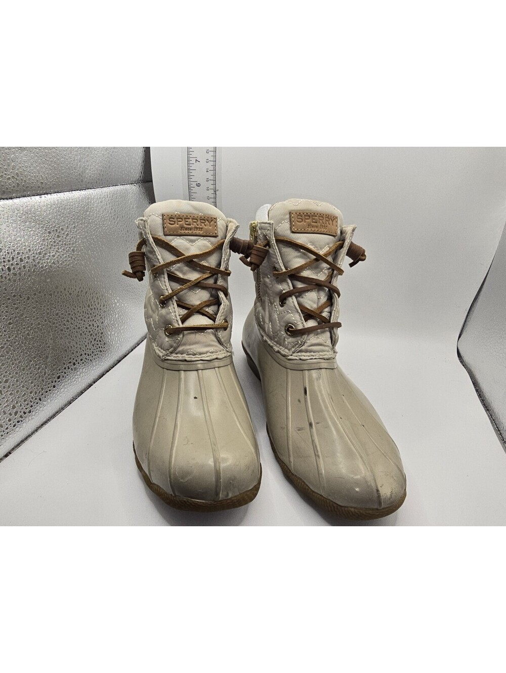 Sperry Women's Quilted Ivory Rain Duck Boot Size 7